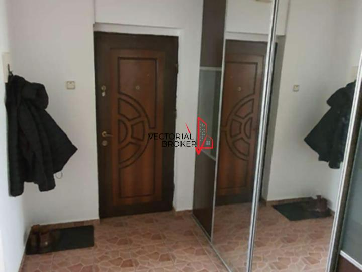 Basarabia Diham 2 camere semidecomandate, bl. 1986, 54mp