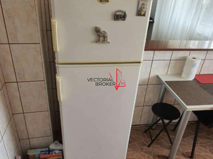 Basarabia Diham 2 camere semidecomandate, bl. 1986, 54mp